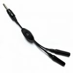 Splitter voor twee Tattoomachines Splitter voor twee Tattoomachines met schakelaar om te switchen  Power splitter om vanaf één voeding, twee Tattoomachines te kunnen voeden. u kunt zo makkelijk switchen tussen 2 machines, zonder iedere keer de kabel in en uit te moeten trekken.  dit werkt makkelijker, sneller, en spaart ook nog eens je kabels tegen kabelbreuk , door onnodig lostrekken te voorkomen. 