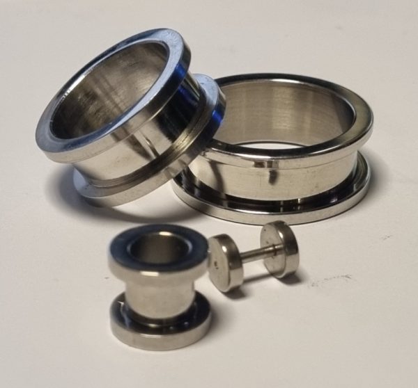 Titanium Tunnel Solid Silver ( G23 Titanium ) Titanium Screw-fit Tunnel G23 Titanium